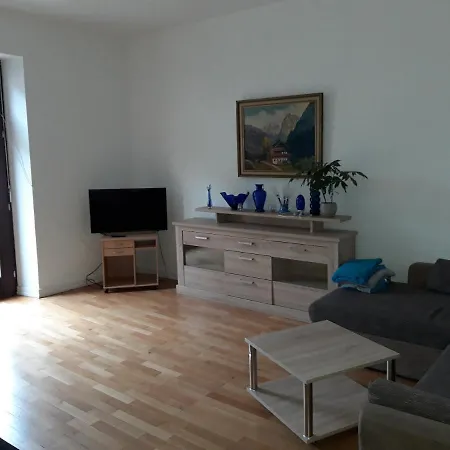 St Maximin Apartamento